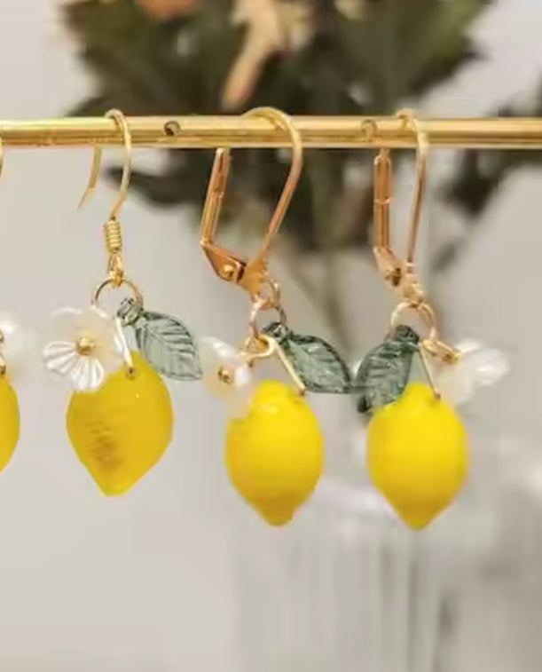 Small lemon earrings