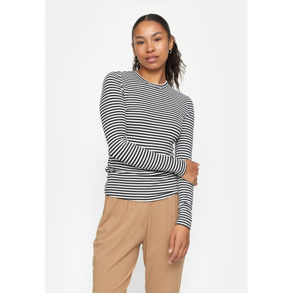 Soft Rebels Fenja Stripe top (Black stripe)