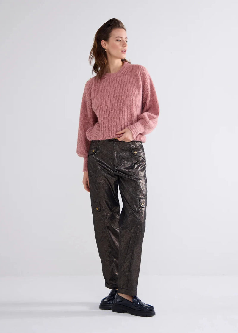 woman wearing Summum Woman gold foil cargo pants