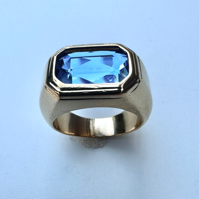 Cheltenham Collection : Arkle Ring (Sapphire blue)