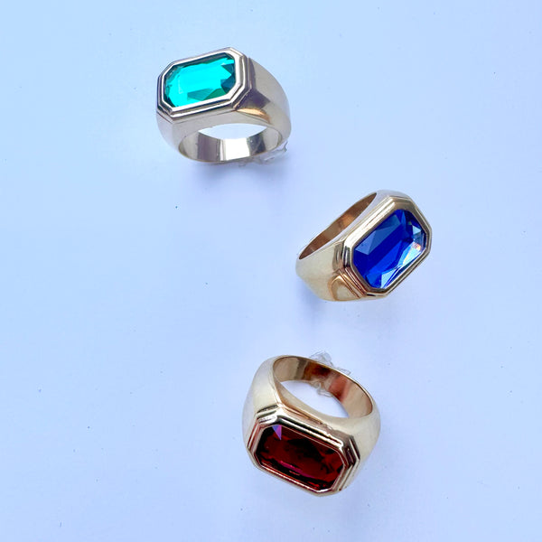 Cheltenham Collection : Arkle Ring (Sapphire blue)