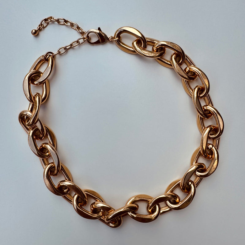 Cheltenham Collection : Gold Cup Chunky Link Necklace